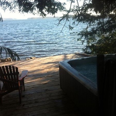 Tofino Stormbay Guest House Eksteriør billede